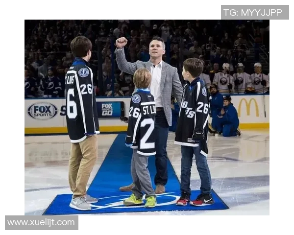 加维引领未来足球潮流探索年轻球员的成长与发展之路